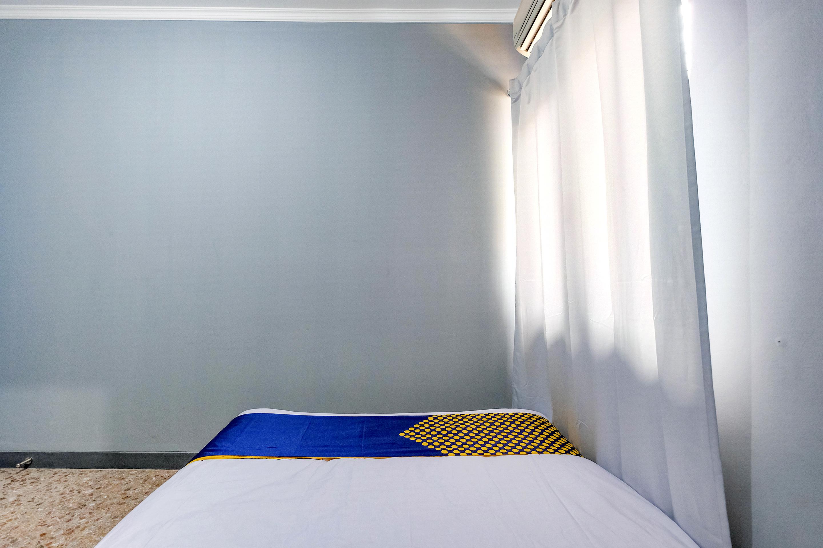 Spot On 2281 Omajo Hotel Semarang Exterior photo
