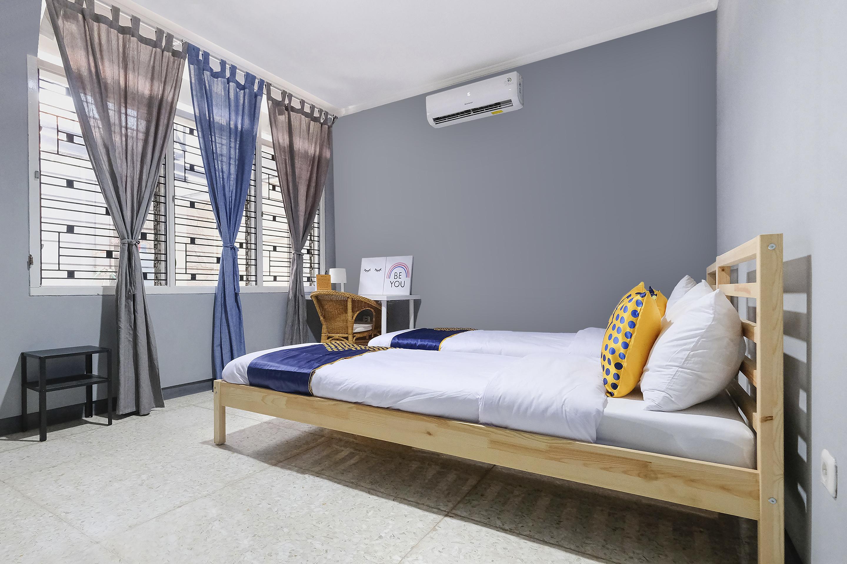 Spot On 2281 Omajo Hotel Semarang Exterior photo